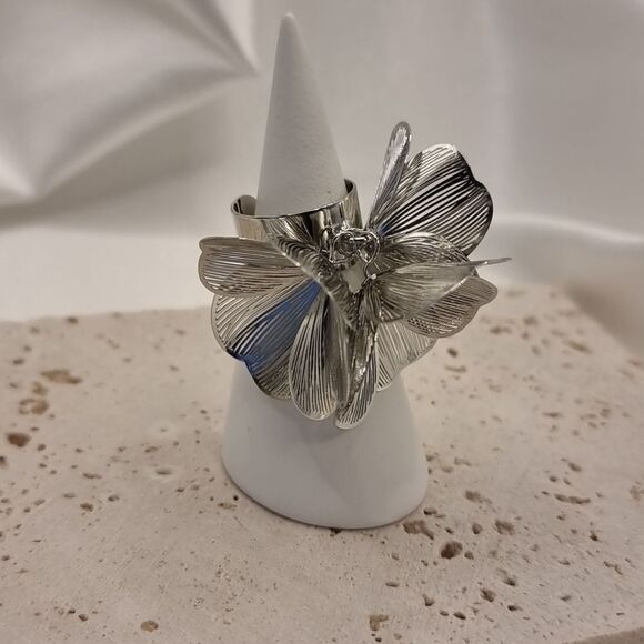 New ZARA cascading flowers silver ring - Picture 7 of 13